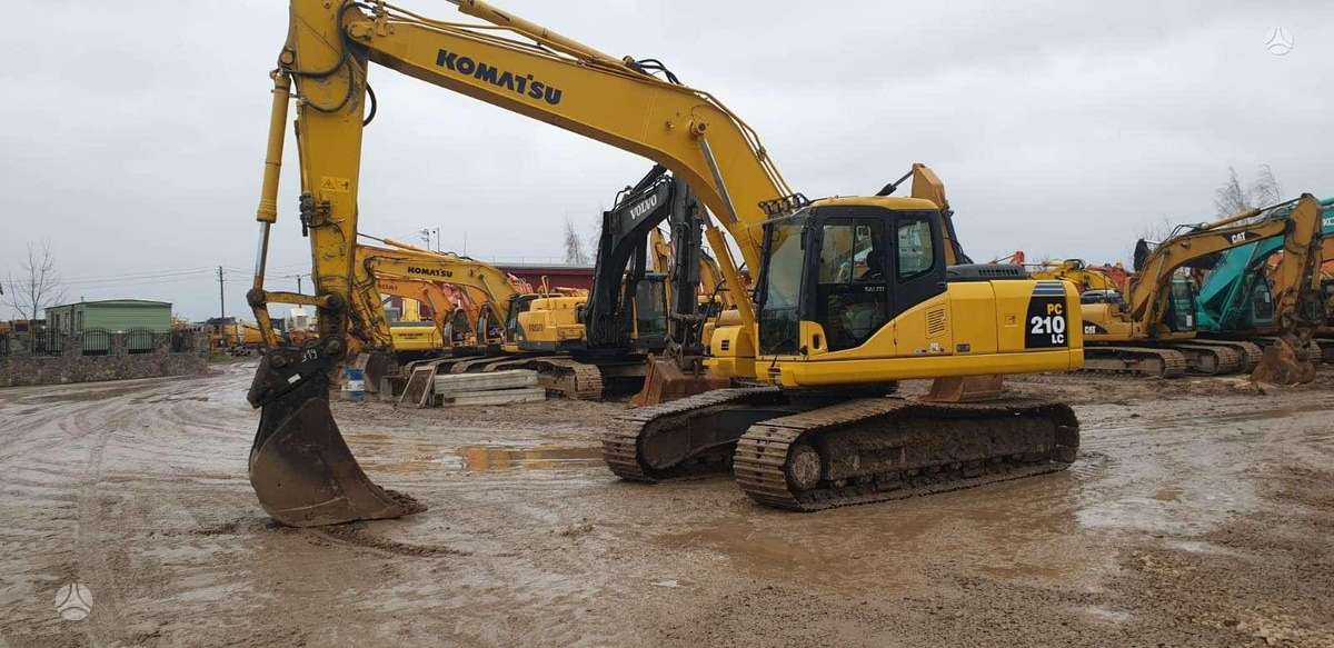 Komatsu PC210 LC-7, экскаваторы