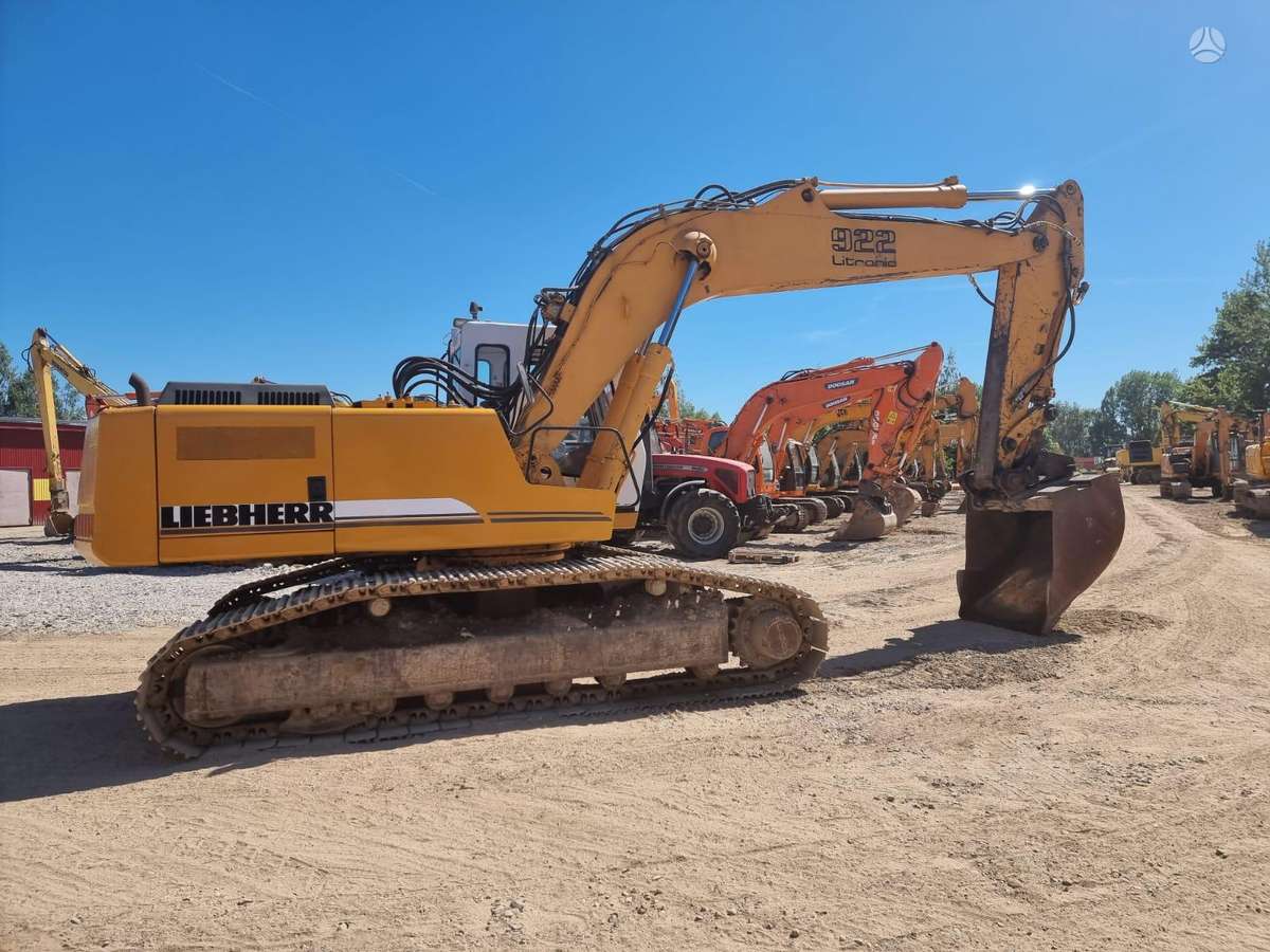 Liebherr R922, экскаваторы