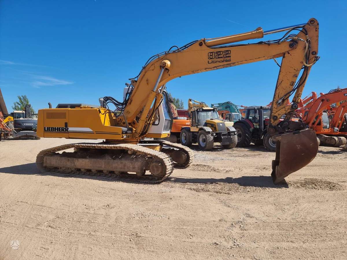 Liebherr R922, экскаваторы