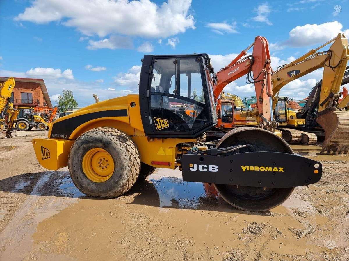 JCB VM146 D, veltņi / blietes