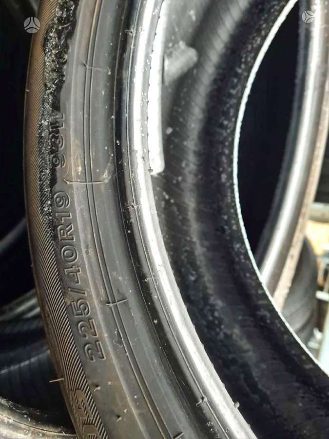 Bridgestone, summer 225/40 R19