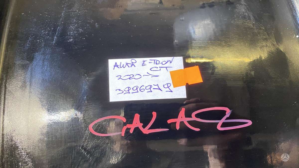 Audi e-tron GT, 4J3601025, Cen23210