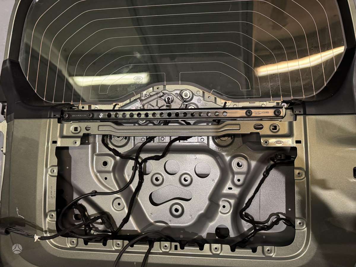 Land Rover Defender hood (front, rear)