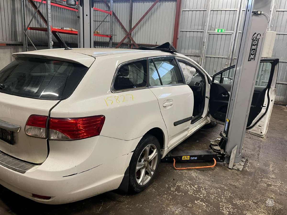 Toyota Avensis 1ad ftv