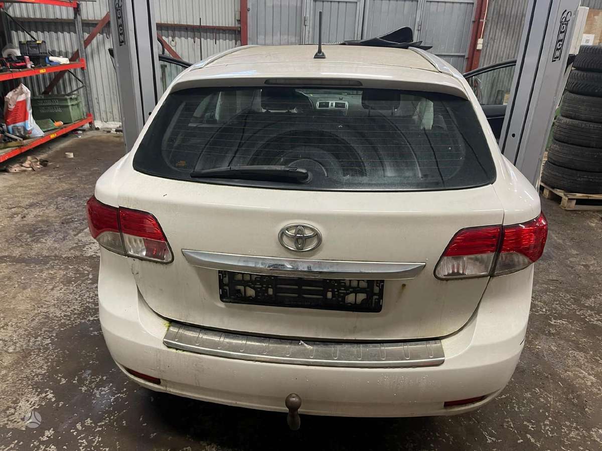 Toyota Avensis 1ad ftv