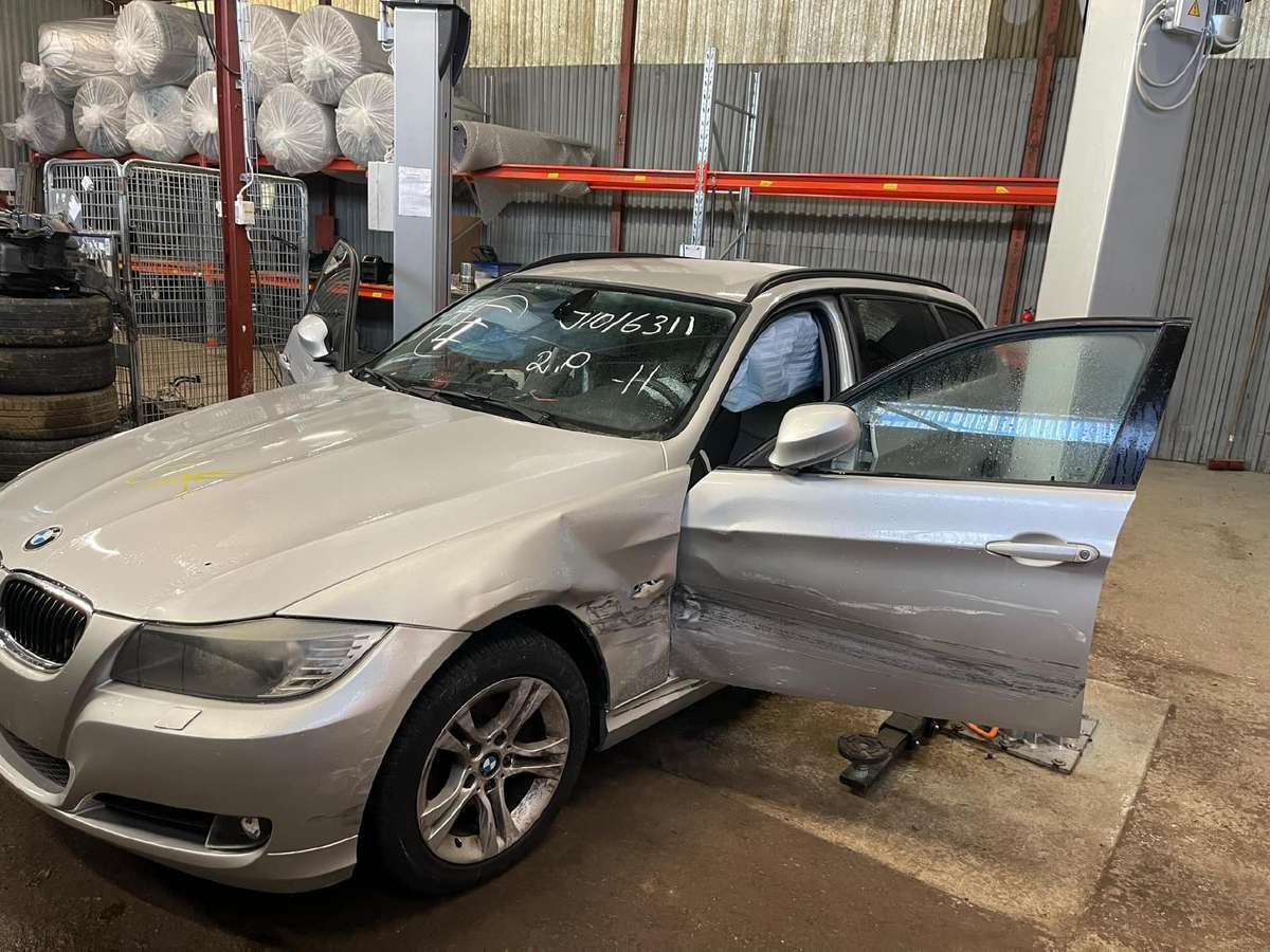 BMW 3 serija