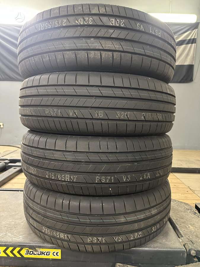 Hankook, summer 215/65 R17
