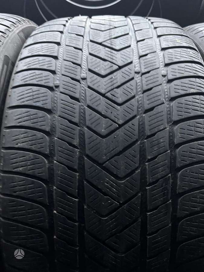 Pirelli Scorpion, winter 305/40 R20