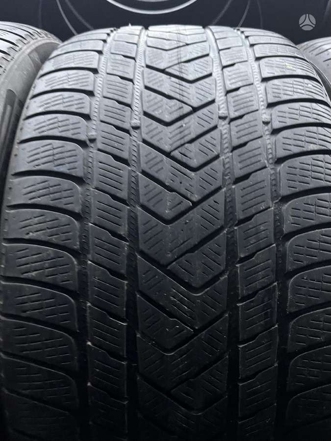 Pirelli Scorpion, зимние 305/40 R20