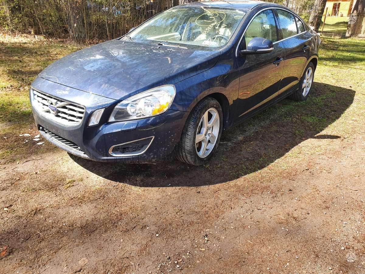 Volvo S60 durys