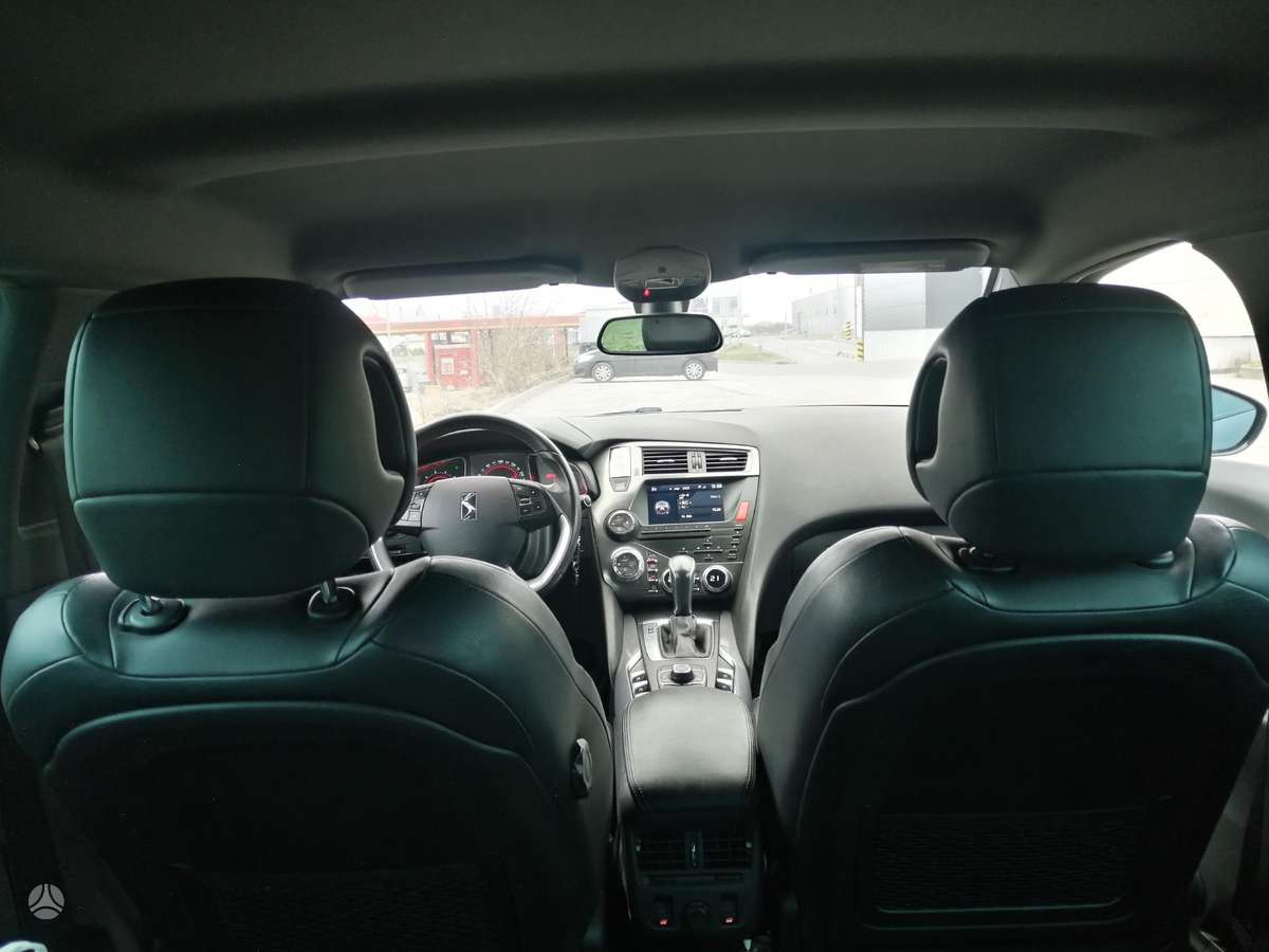 Citroen DS5, 2.0 l., hatchback