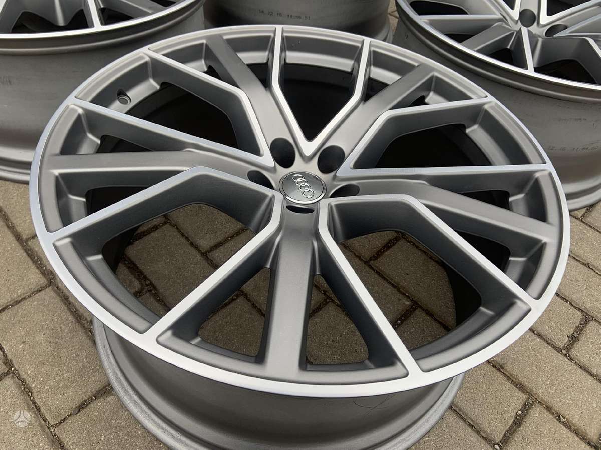 Audi 4M0601025AG, light alloy, R22