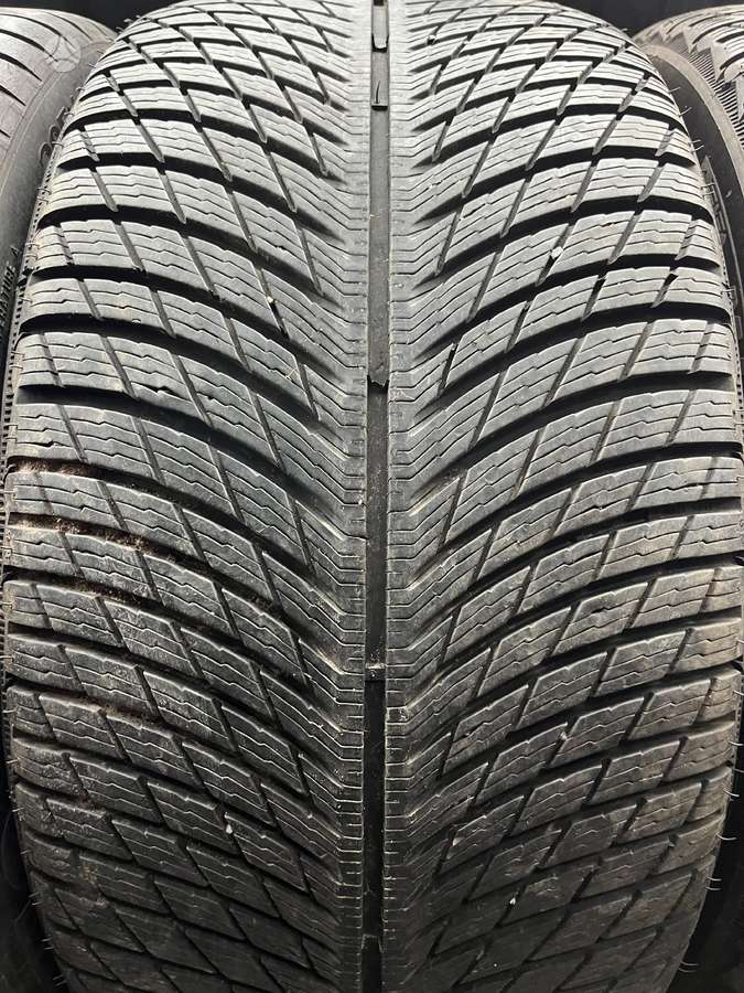 Michelin Pilot Alpin 5 suv, winter 285/40 R20