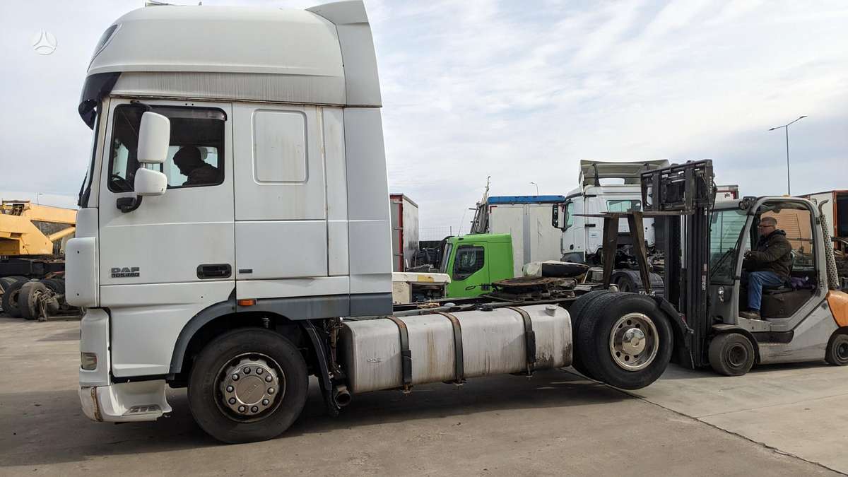 DAF XF 105.460, тягачи