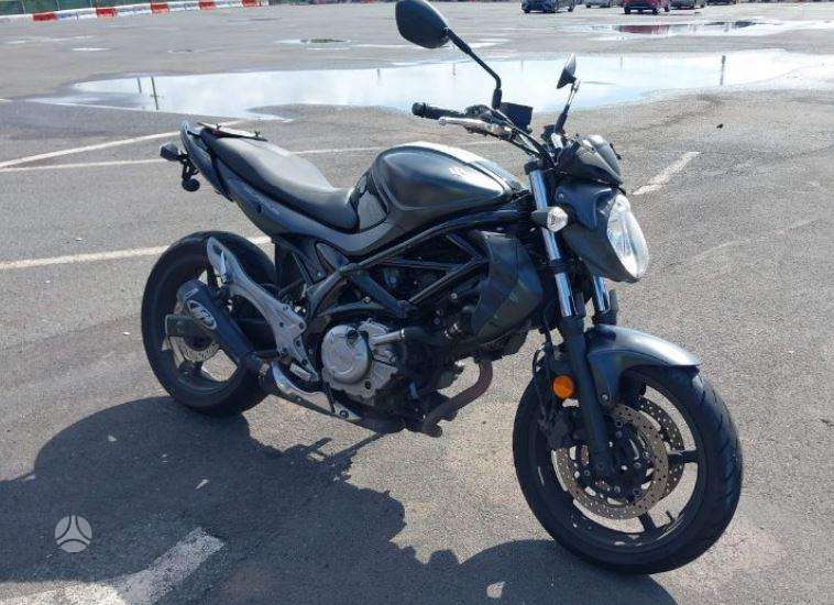 Suzuki SFV (Gladius), street / классические