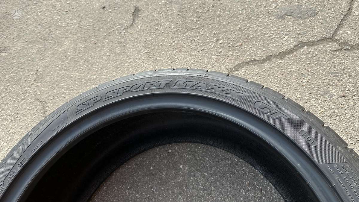 Dunlop, летние 255/40 R21