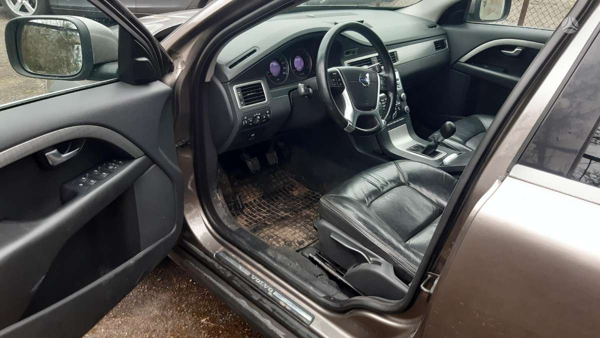 Volvo XC70