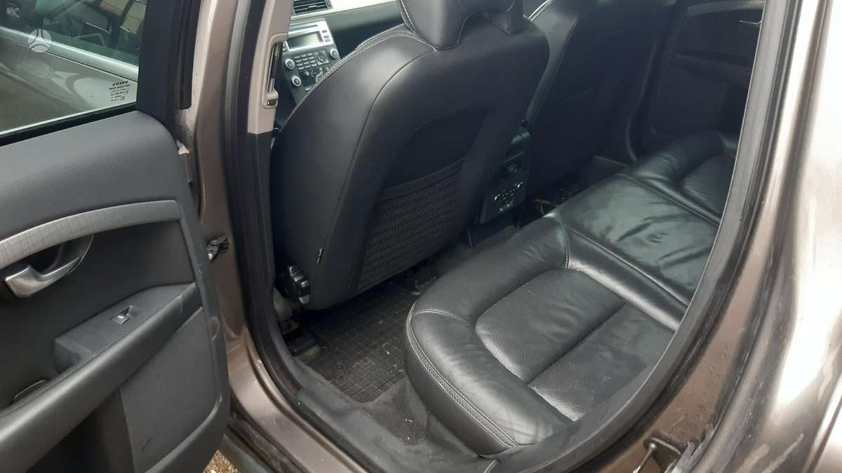 Volvo XC70