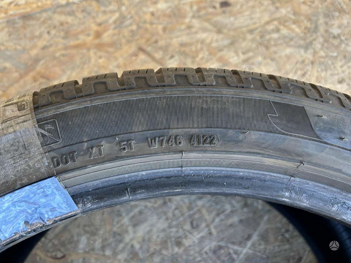 Pirelli Scorpion Winter, зимние 305/35 R21