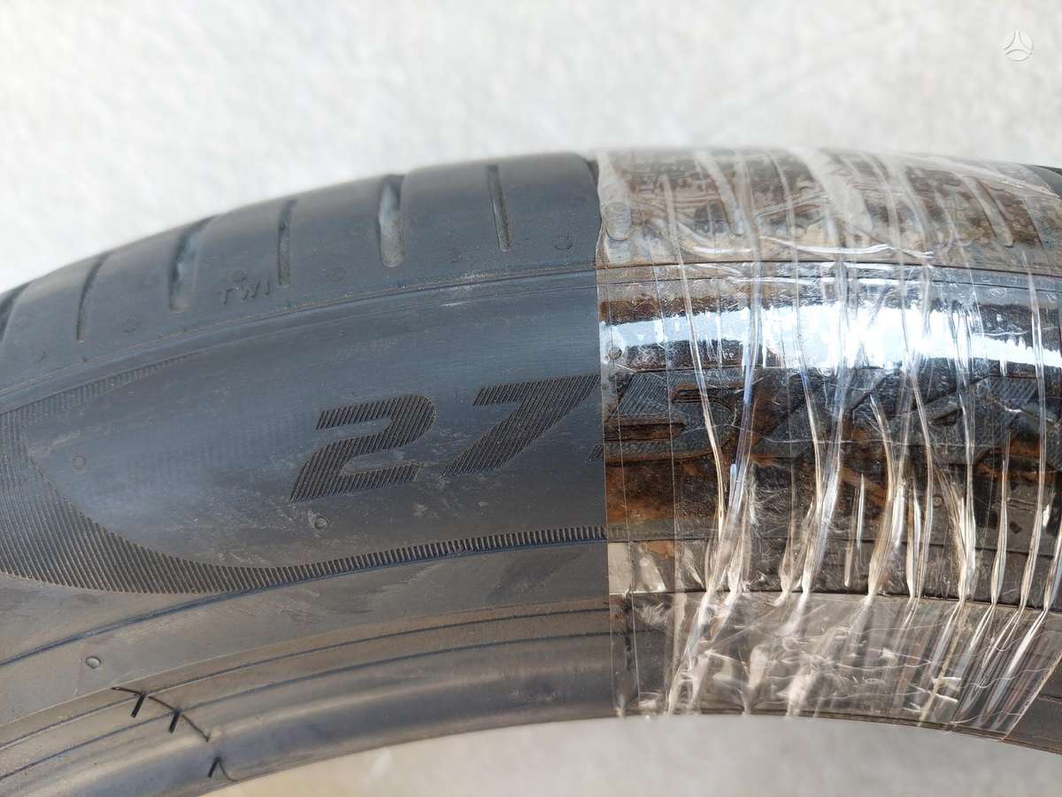 Pirelli P Zero, vasaras 275/40 R22
