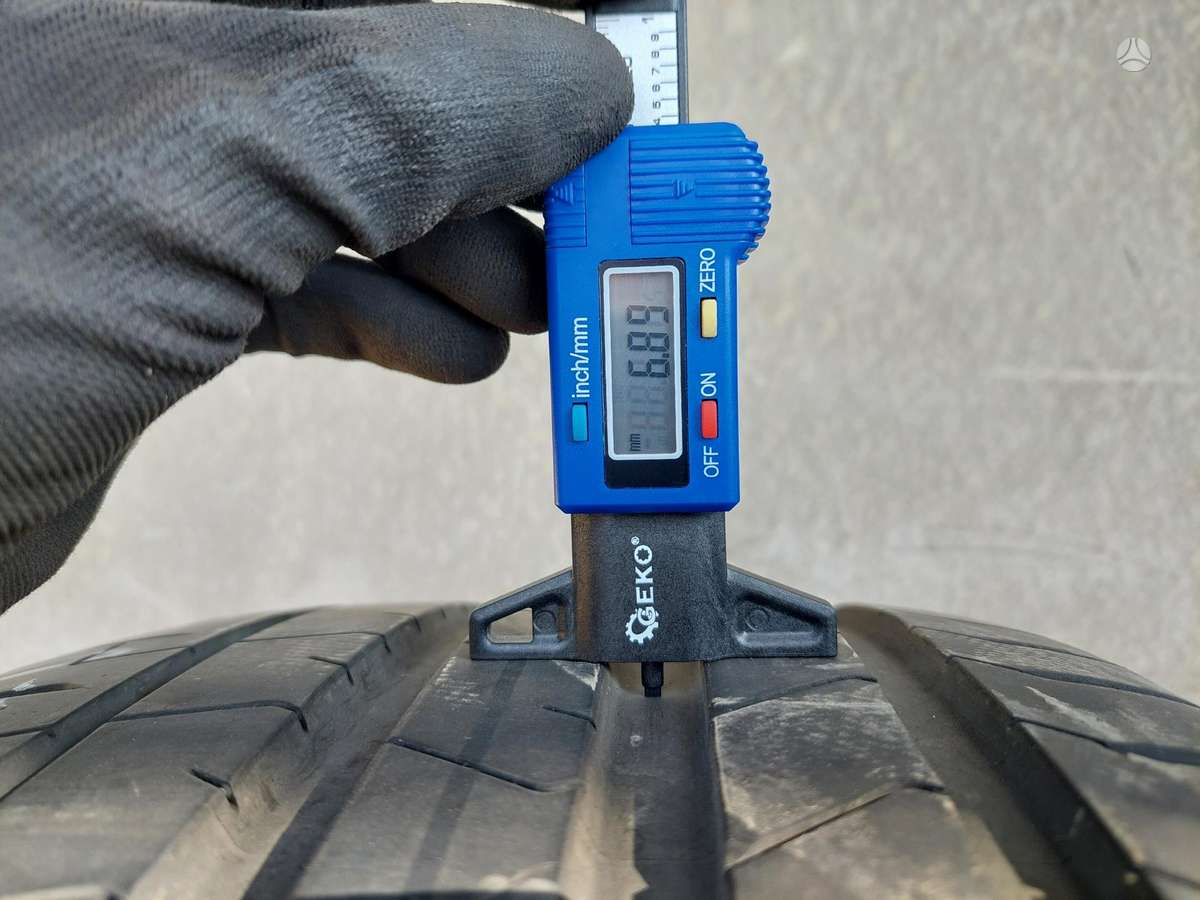 Pirelli P Zero, летние 275/40 R22
