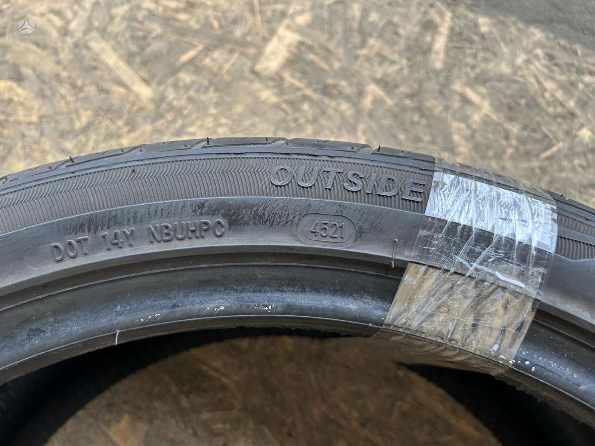 Austone Athena SP-701, summer 295/35 R21