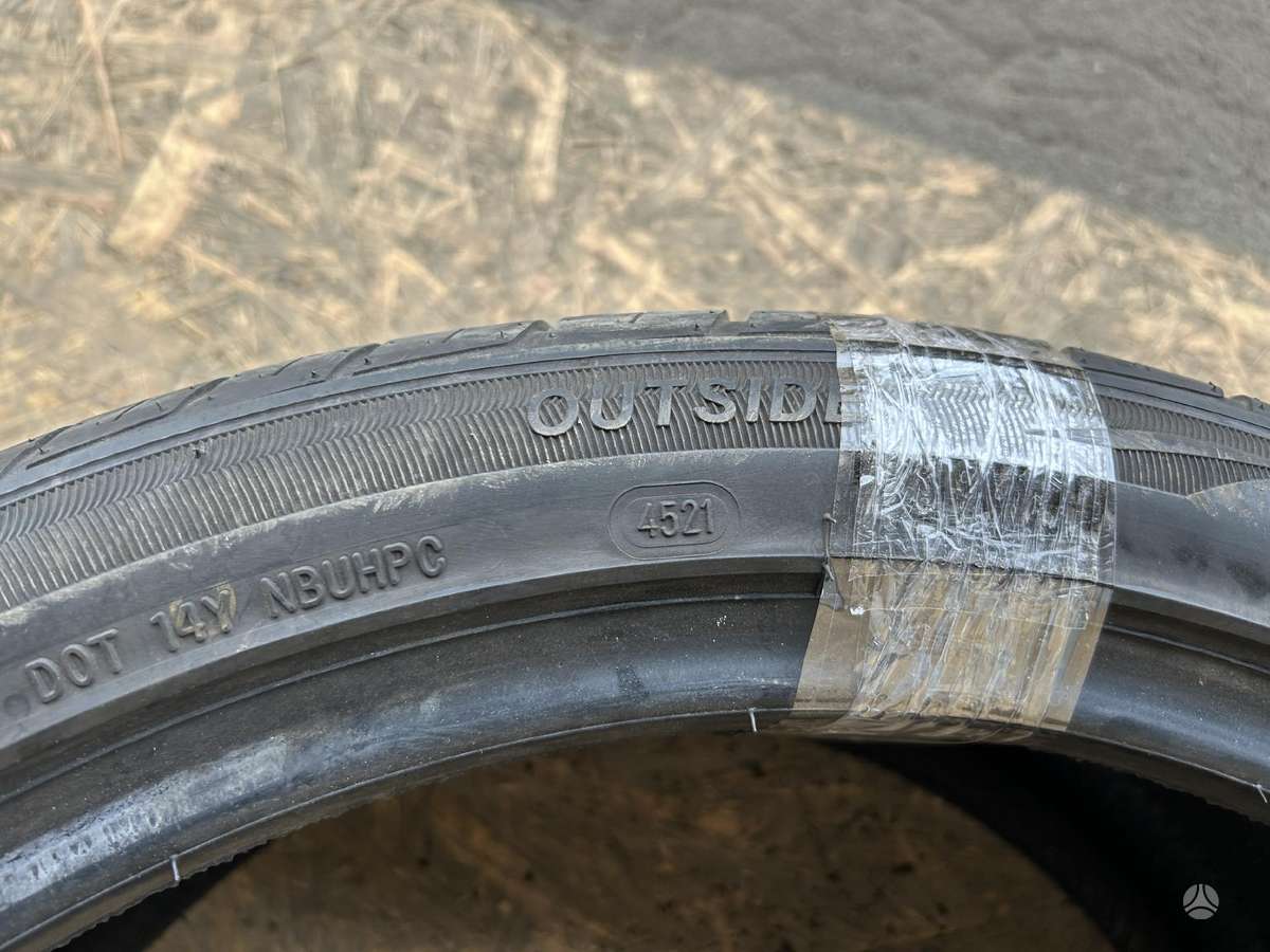 Austone Athena SP-701, summer 295/35 R21