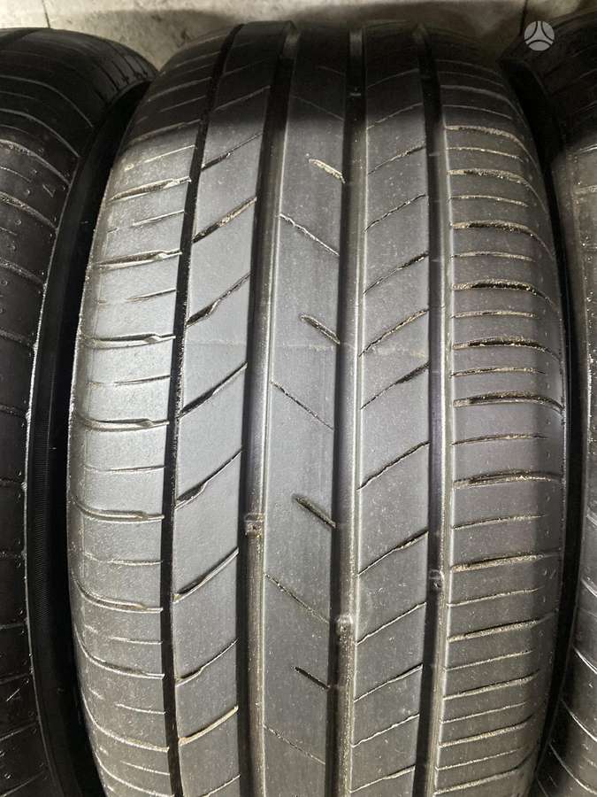 Kumho, vasarinės 215/55 R16