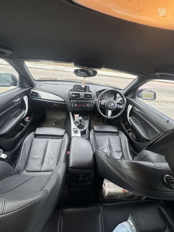 BMW 120
