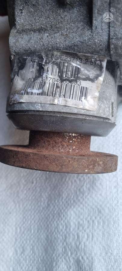 BMW 5 serija, 2.81, reduktorius