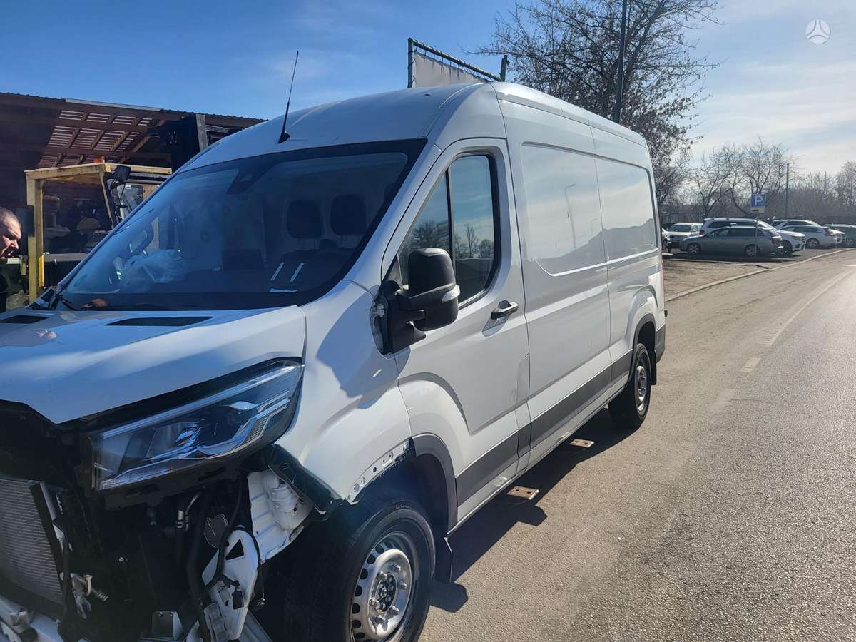 SAIC MAXUS EV80 dalimis
