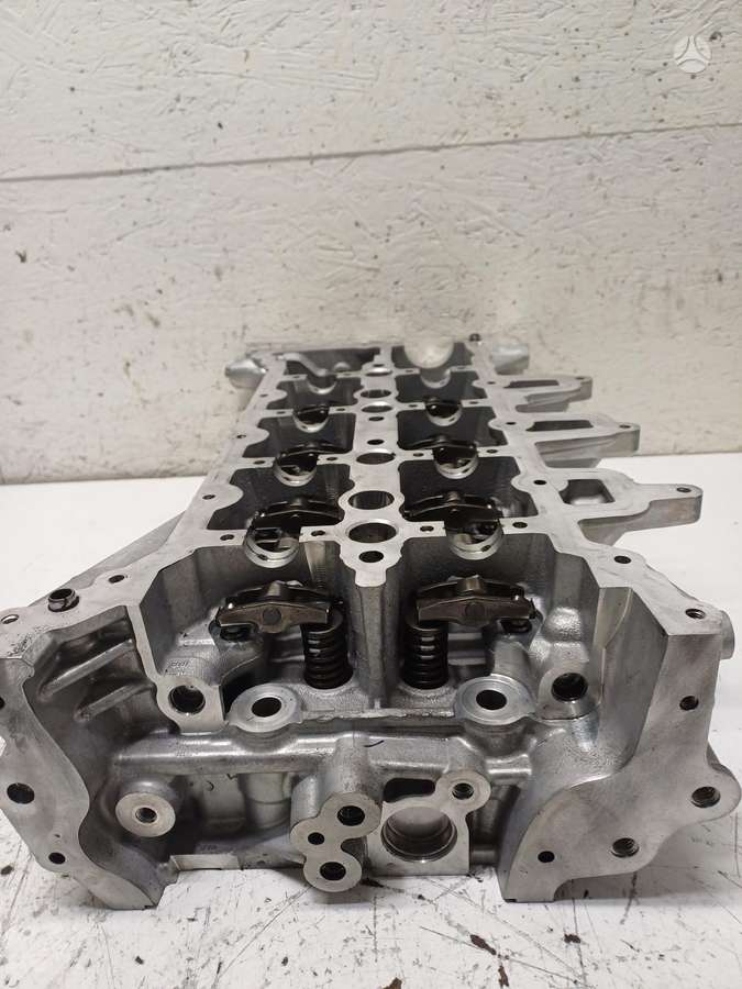 Renault Trafic, 110411748R, cylinder head