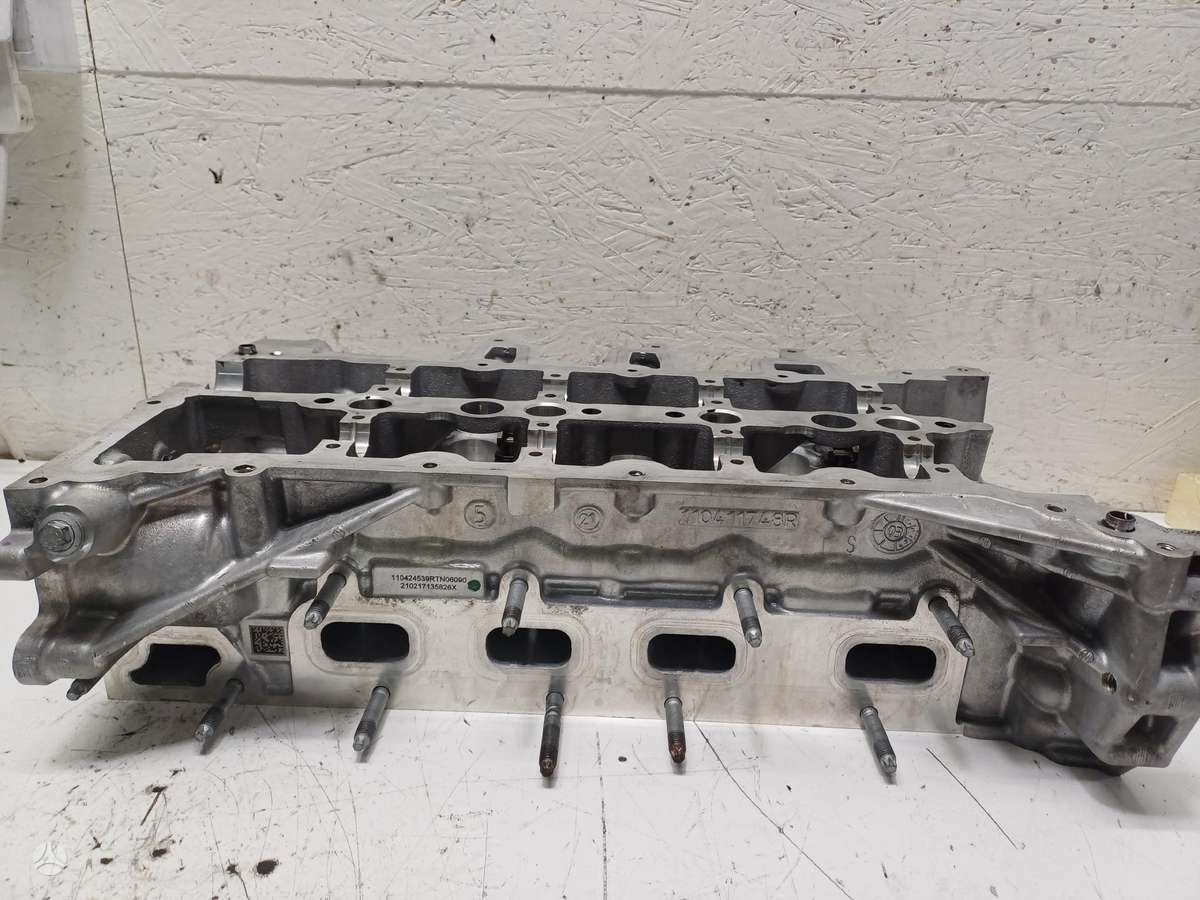 Renault Trafic, 110411748R, cylinder head