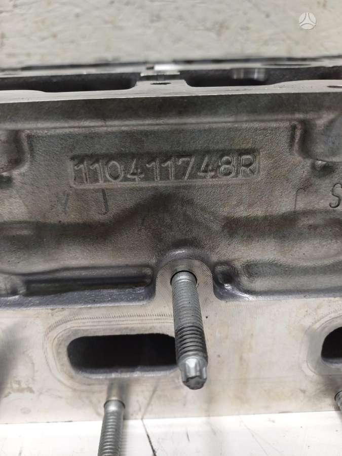 Renault Trafic, 110411748R, cylinder head