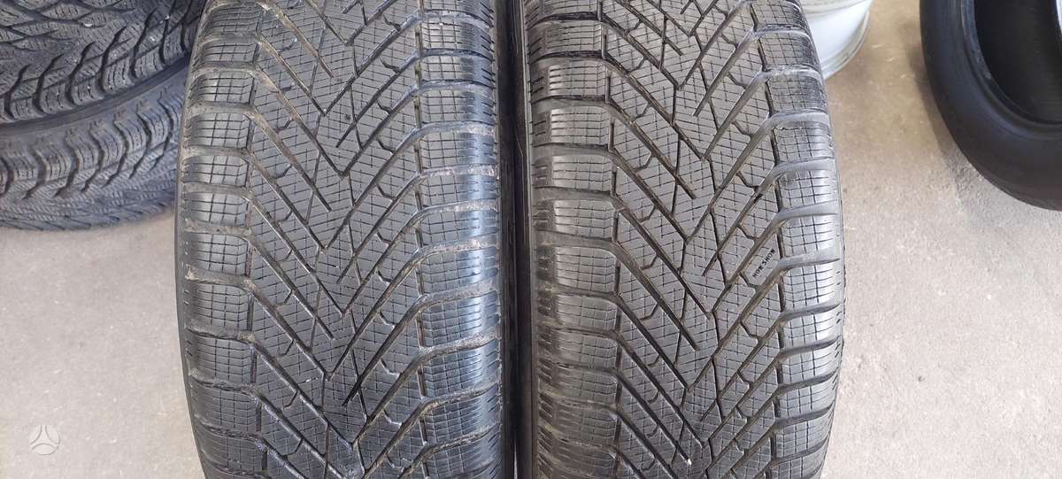 Pirelli, žieminės 215/55 R17