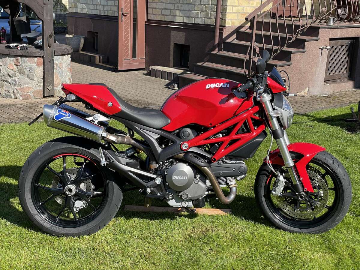 Ducati Monster 803cc, street / classic