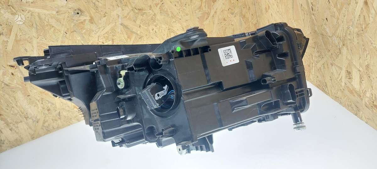 BMW 5 serija, 5A798D7, Cen225241
