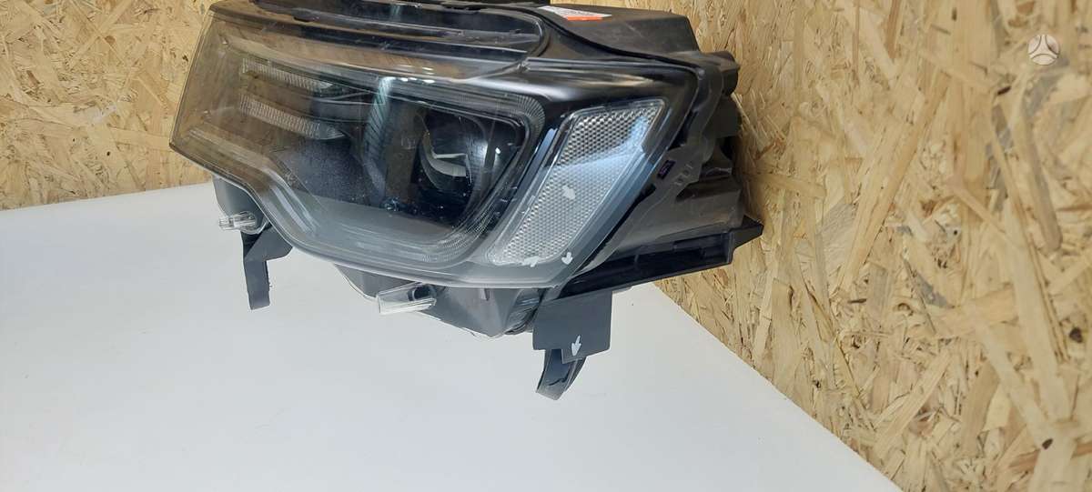 Jeep Grand Cherokee Cen22546
