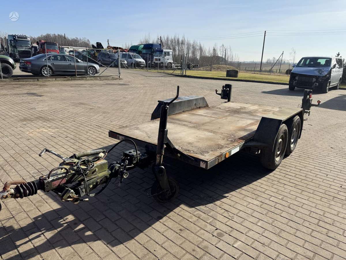 Blomenroehr D-59590, платформы