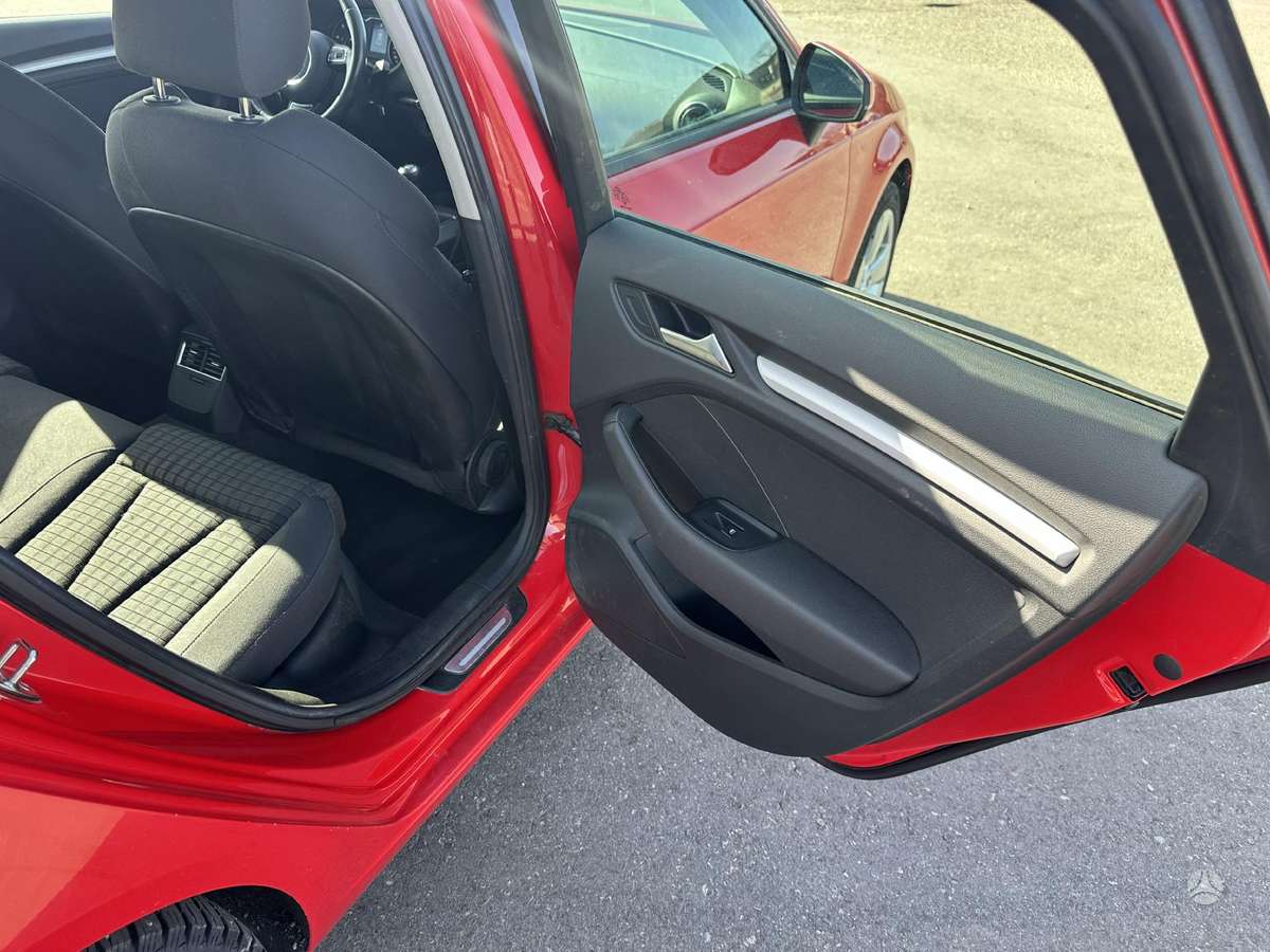Audi A3, 2.0 l., Хэтчбек