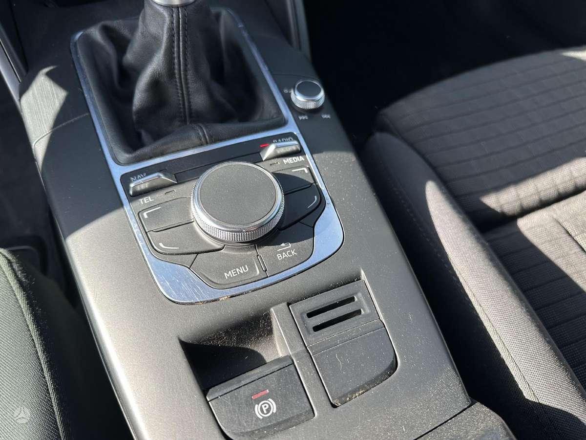 Audi A3, 2.0 l., Хэтчбек