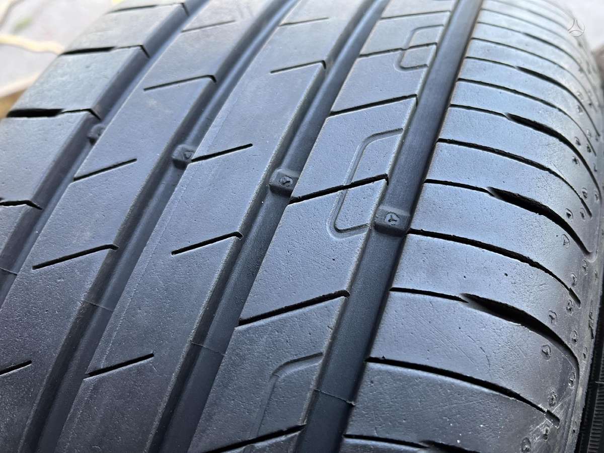 Goodyear EfficientGrip Performance, summer 215/50 R17