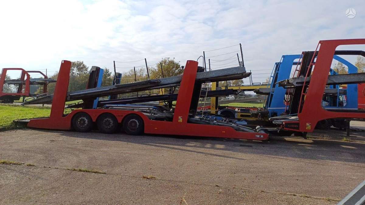 Lohr 300  2008, auto transporter