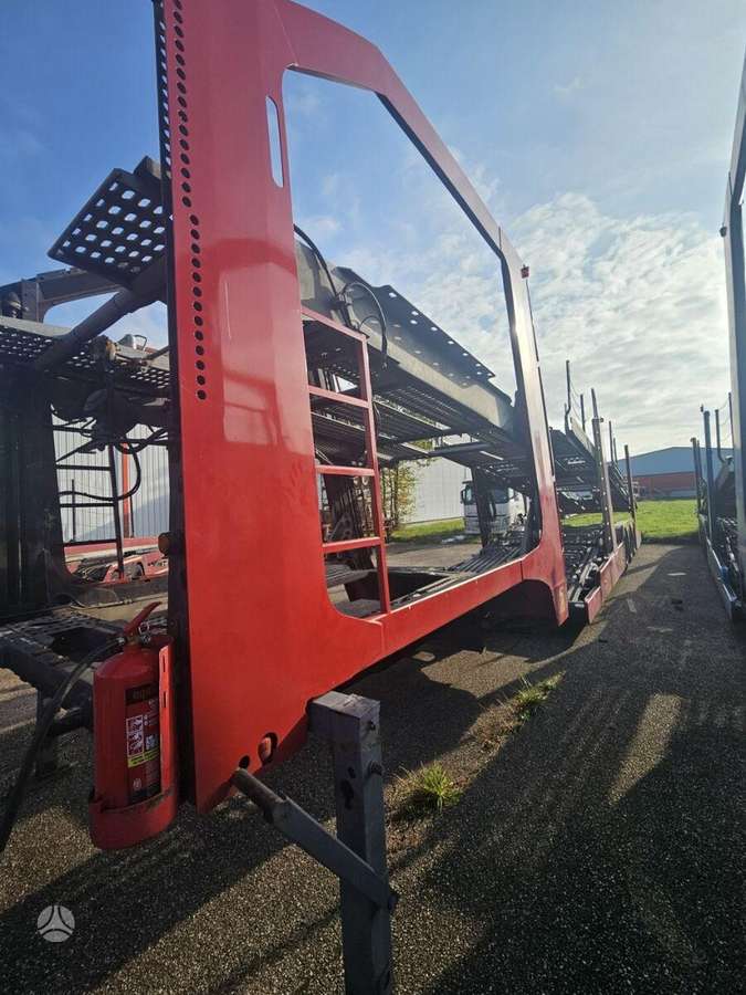 Lohr 300  2008, auto transporter