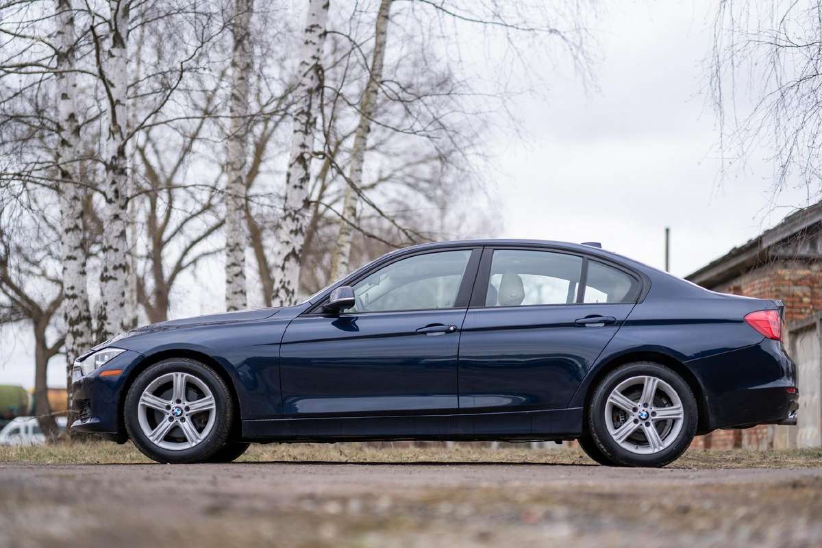 BMW 320, 2.0 l., Седан