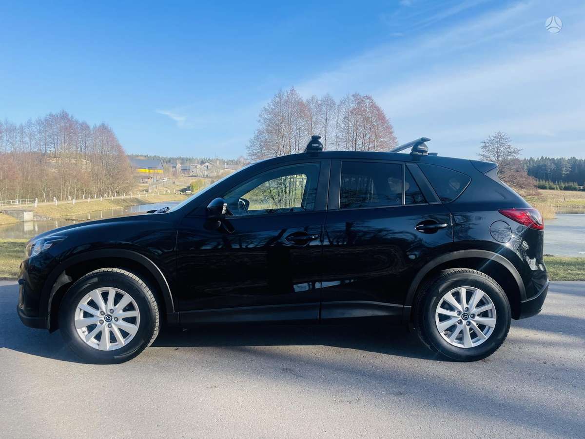 Mazda CX-5, 2.2 l., off-road / crossover