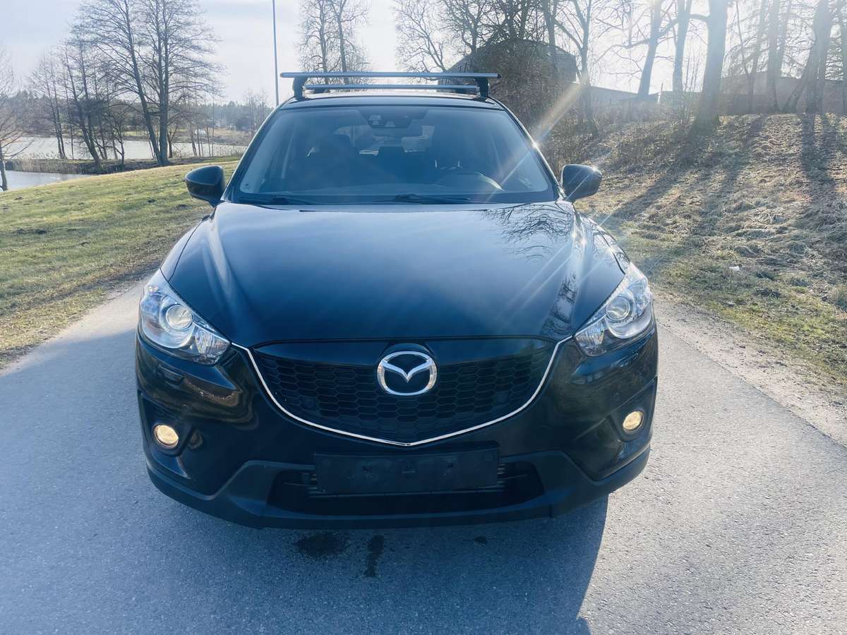 Mazda CX-5, 2.2 l., off-road / crossover