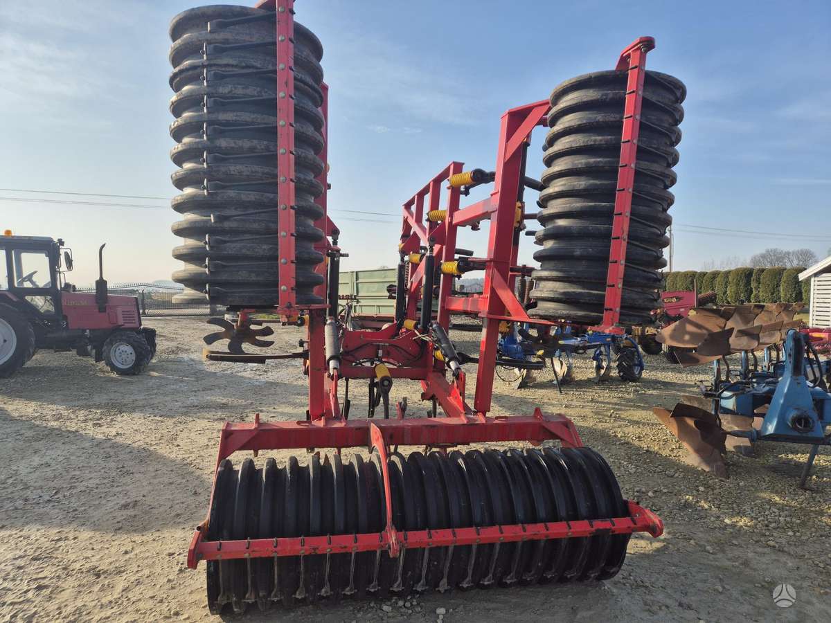 Vaderstad Cultus CS500, скребки, скрубберы
