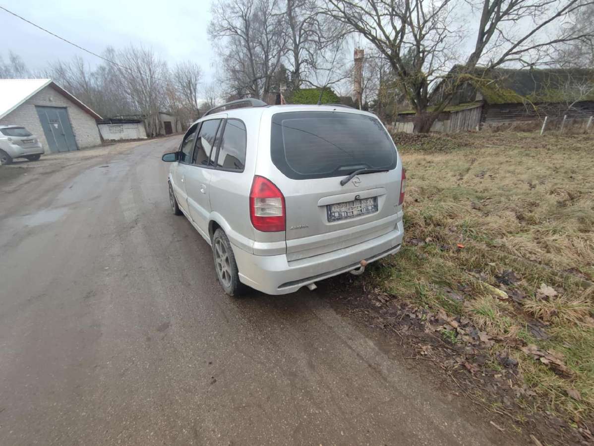 Opel Zafira