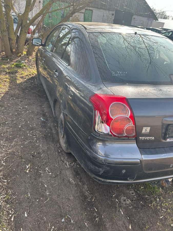 Toyota Avensis